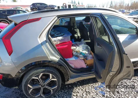 2024 Kia Niro Plug-In Hybrid Sx Touring z USA, uszkodzony, nr VIN KNDCR3LF6R5124231